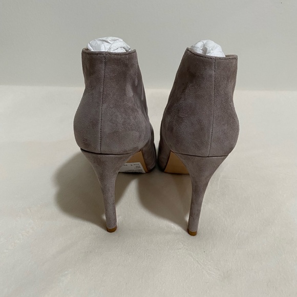 BEAUTIFUL REISS SHOES - Picture 6 of 10